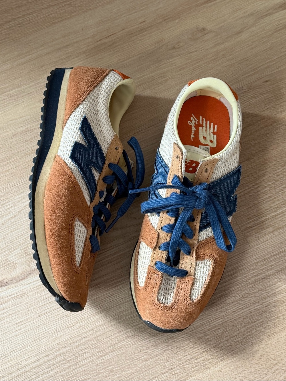 Sezane x New Balance 471 Sneakers in Tan, Navy & Cream (women’s 9 men’s 7.5)